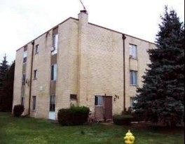 798 Piper Ln Apartments