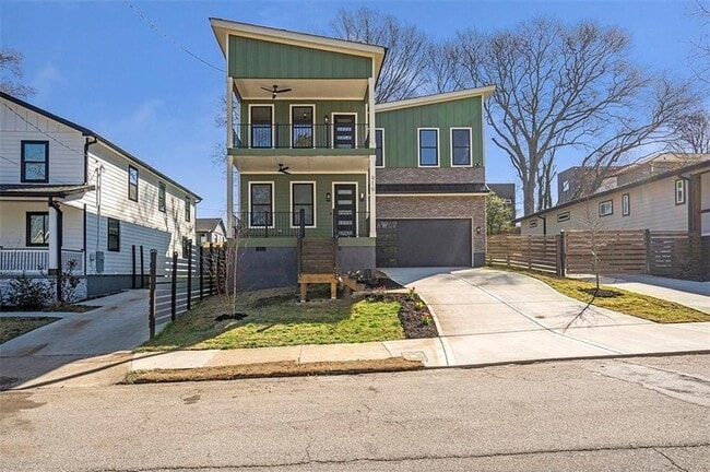 916 Ira St SW in Atlanta, GA - Building Photo - Building Photo