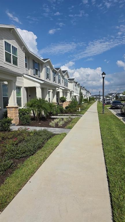 1665 Pinecliff Dr in Apopka, FL - Building Photo - Building Photo