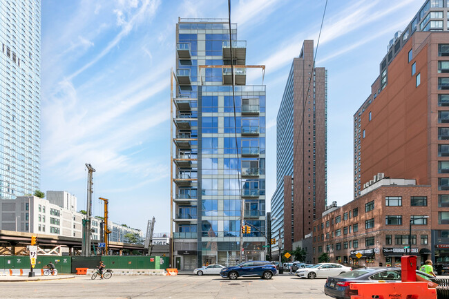 The Vere 26 in Long Island City, NY - Building Photo - Building Photo