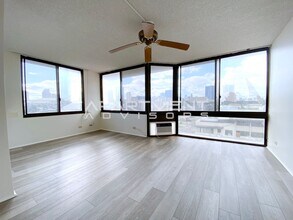 1820 Waiola St-Unit -#601 in Honolulu, HI - Building Photo - Building Photo