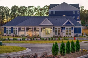 Valera Riverside in Douglasville, GA - Building Photo