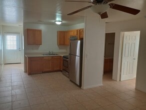 4225 N Montezuma Dr in Eloy, AZ - Building Photo - Building Photo