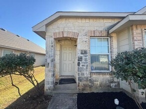 220 Cres Ridge Dr in Fort Worth, TX - Building Photo - Building Photo