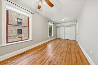 852 W Belle Plaine Ave in Chicago, IL - Building Photo - Building Photo