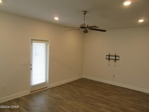 1612 Caleigh Ct in Lynn Haven, FL - Building Photo - Building Photo
