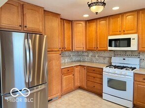 4975 S 500 E in Greenfield, IN - Building Photo - Building Photo