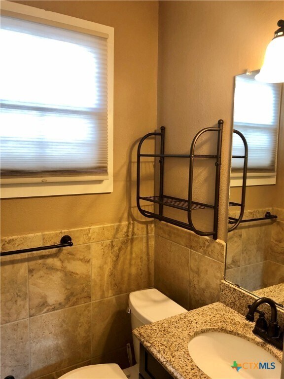 property at 1133 Belvin St