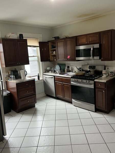property at 4 Dalrymple St