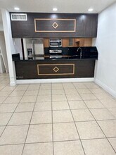 7205 W 3rd Ave in Hialeah, FL - Building Photo - Building Photo