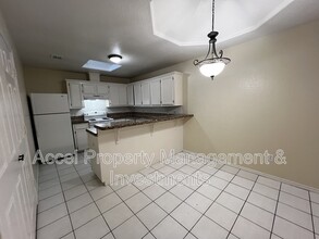 2401 Kimberly Ln in Edinburg, TX - Building Photo - Building Photo