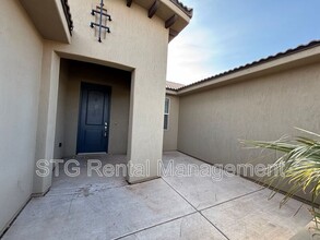 378 Nagano Dr in Saint George, UT - Building Photo - Building Photo