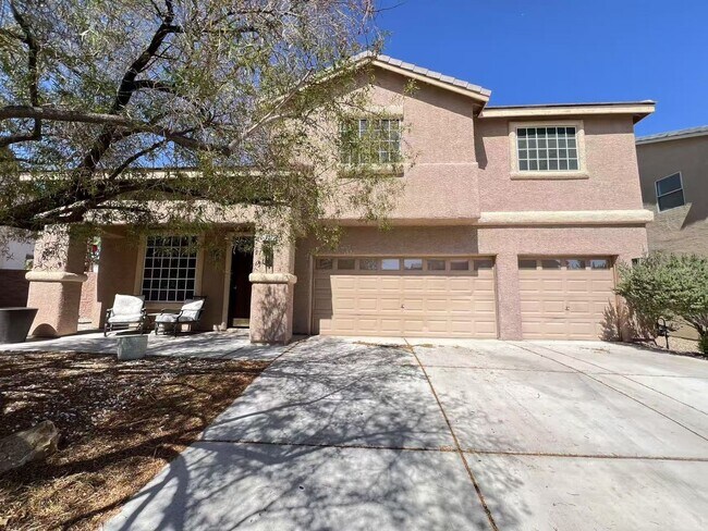 827 Happy Sparrow Ave