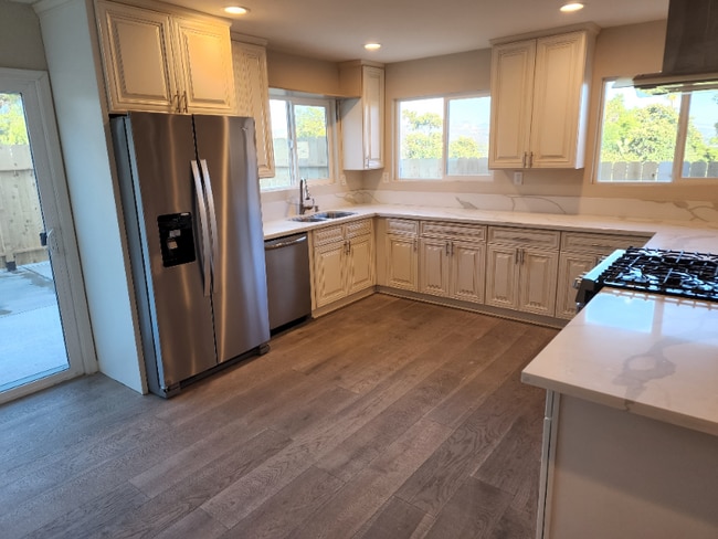 8580 Golden Ridge Rd in Lakeside, CA - Building Photo - Building Photo