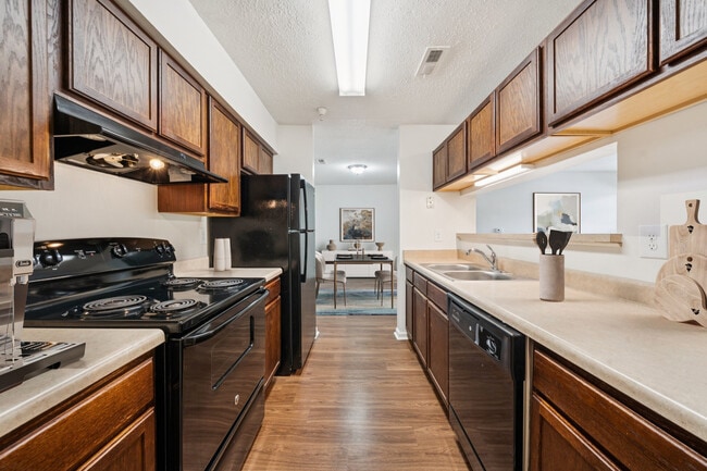 The Greens at Virginia Center