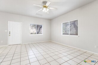 832 Sagewood Trail in San Marcos, TX - Building Photo - Building Photo