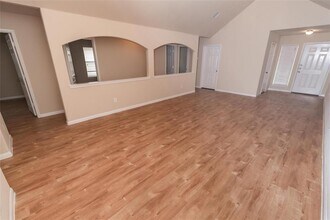 2406 Peterborough Way in Houston, TX - Building Photo - Building Photo