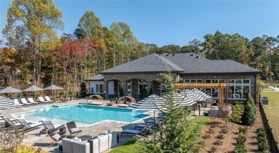 900 Mountaintop Ave in Gainesville, GA - Building Photo - Building Photo