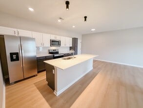 The Rickhouse Collective in Louisville, KY - Foto de edificio - Building Photo