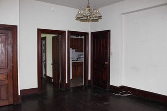 208 Summit Ave in Fort Washington, PA - Building Photo - Building Photo