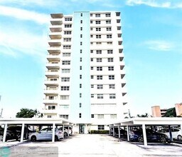 1630 N Ocean Blvd in Pompano Beach, FL - Building Photo - Building Photo