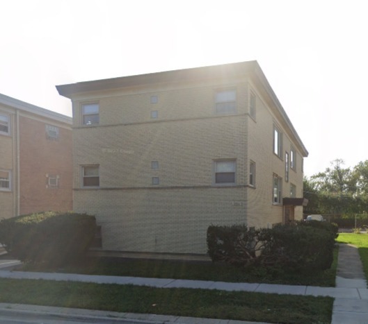 4504 River Rd in Schiller Park, IL - Building Photo