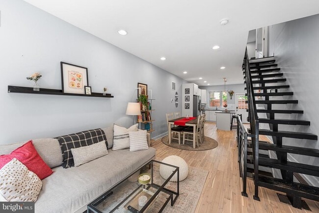 property at 2019 Abigail St