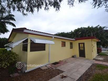 801 SE 15th St in Deerfield Beach, FL - Foto de edificio