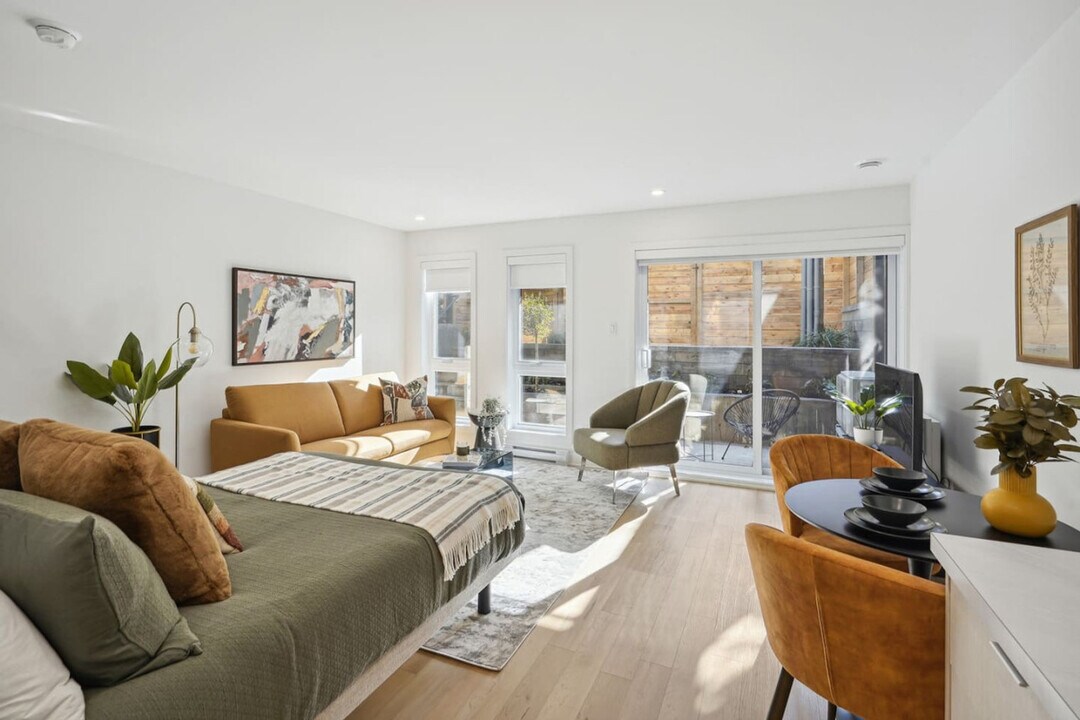 2114-2114 Rue Bercy in Montréal, QC - Building Photo