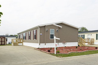 Broadmore Estates in Goshen, IN - Building Photo - Building Photo