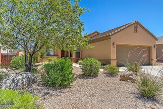 1292 N Overland Trails Cir in Washington, UT - Building Photo - Building Photo