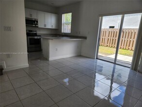 2693 SE 19th St in Homestead, FL - Building Photo - Building Photo