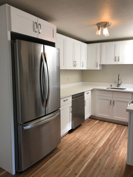 8343 Wabash Ave S in Seattle, WA - Building Photo