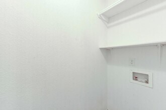 5906 Greengate Dr in Killeen, TX - Building Photo - Building Photo