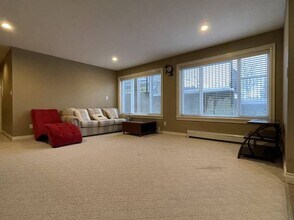 17107-17184 84 Ave in Surrey, BC - Building Photo - Building Photo