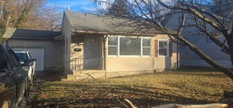 1308 N Westhaven Rd in Toledo, OH - Building Photo