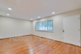 1575 California St in Mountain View, CA - Building Photo - Building Photo