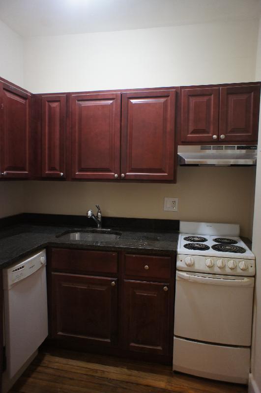 1091 Boylston St, Unit 9 in Boston, MA - Foto de edificio - Building Photo
