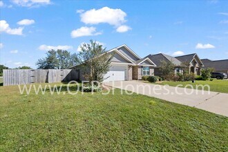 404 Chickadee St in Crestview, FL - Building Photo - Building Photo
