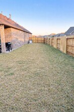 4334 Redford Valley Rd in Arcola, TX - Building Photo - Building Photo