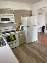 866 S 45th St in Lincoln, NE - Building Photo - Building Photo