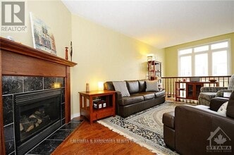 220 Freedom Private in Ottawa, ON - Building Photo - Building Photo