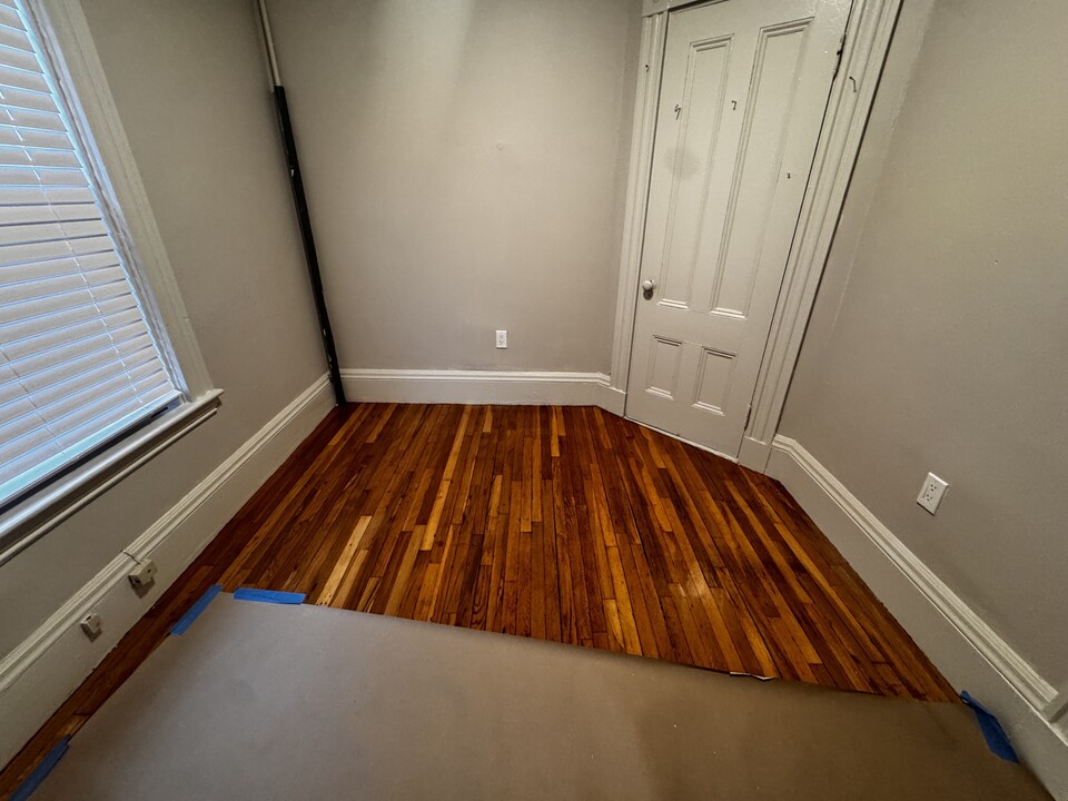 8 Harvest St, Unit 2 in Boston, MA - Building Photo