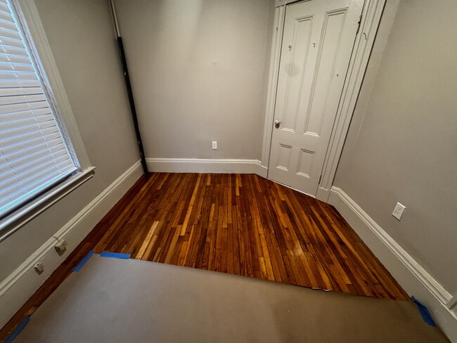 8 Harvest St, Unit 2