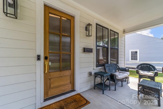 304 Keswick Ave in Charlotte, NC - Building Photo - Building Photo
