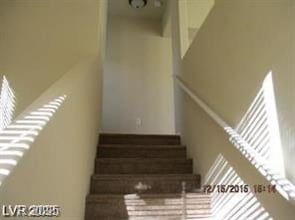 10550 W Alexander Rd in Las Vegas, NV - Building Photo - Building Photo