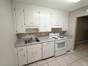 708 Bayshore Dr in Pensacola, FL - Building Photo - Building Photo