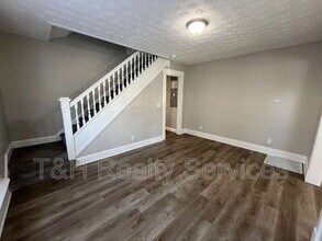 512 E 33rd St in Indianapolis, IN - Building Photo - Building Photo