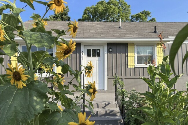 property at 2305 Underwood St