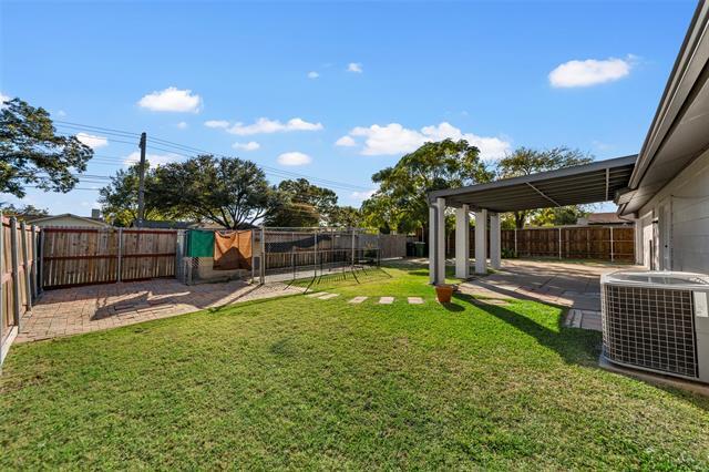 3722 Hillsdale Ln in Garland, TX - Building Photo - Building Photo